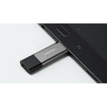 Samsung 256 GB USB Duo Plus flash drive for portable high-capacity storage