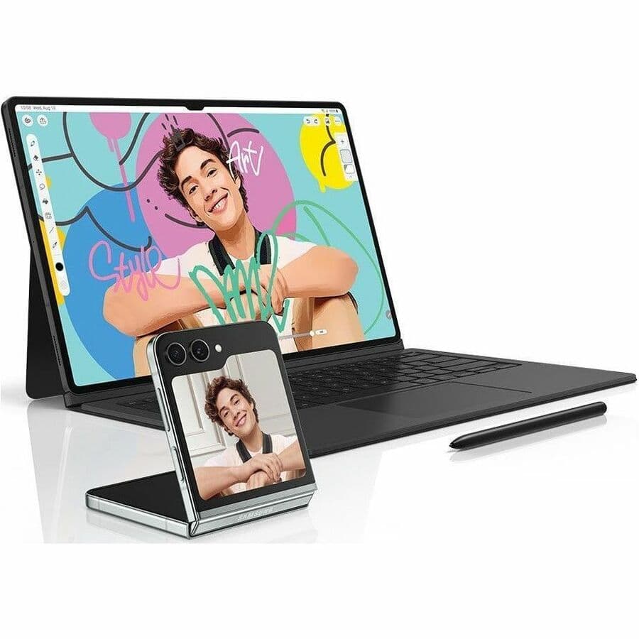 Samsung Galaxy Tab S9+ 12.4-inch 256GB Wi-Fi tablet in graphite with S Pen