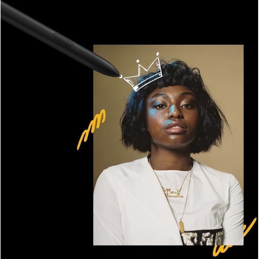 Samsung Galaxy Tab S8+ 5G business tablet in graphite with 12.4-inch display