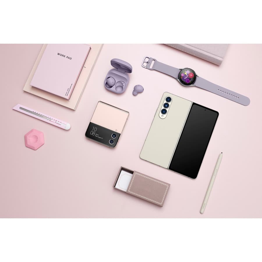 Samsung Galaxy Buds2 Pro Bora Purple true wireless earbuds with noise canceling