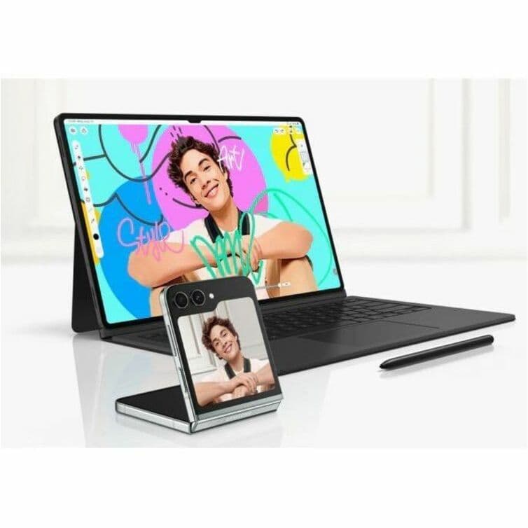 Samsung Galaxy Tab S9 business tablet in gray with 8 GB RAM and 128 GB storage