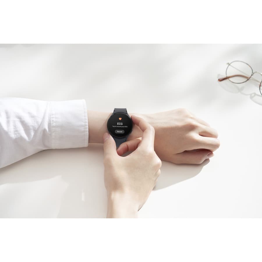 SAMSUNG COMMERCIAL TABLET GALAXY WATCH5 BT - 44MM GRAPHITE view 11