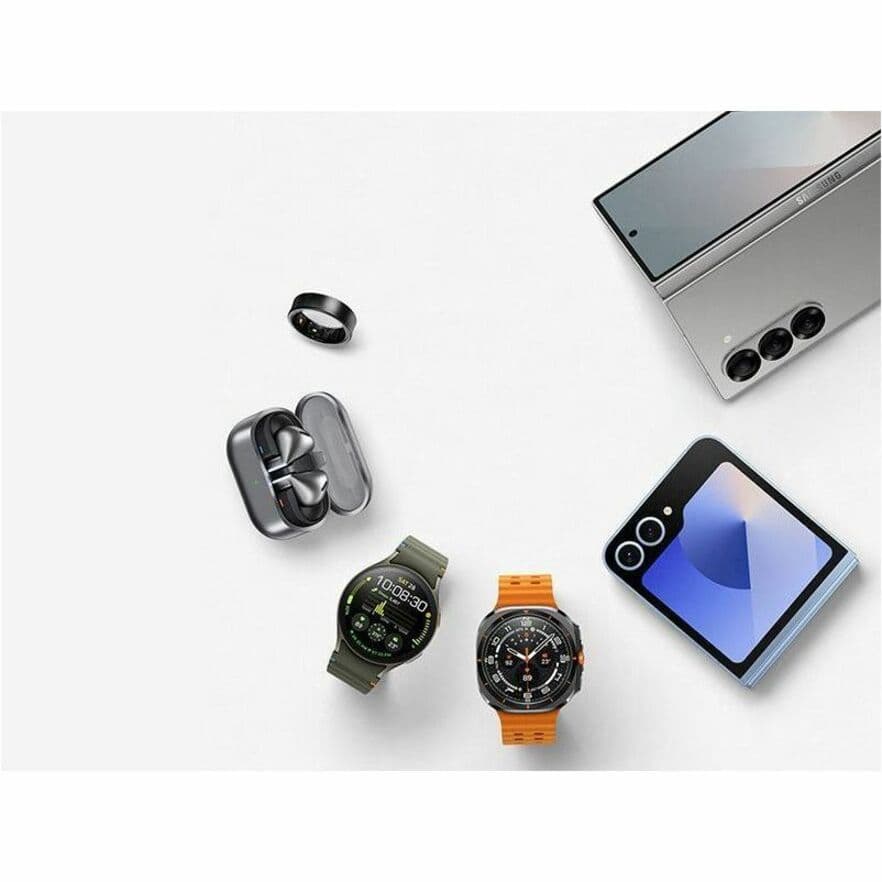 Samsung Galaxy Ring Size 5 in Black titanium finish smart ring