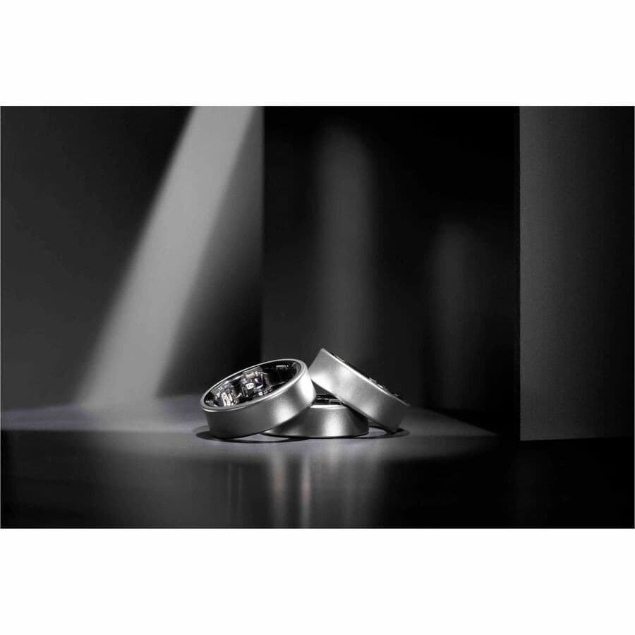 Samsung Galaxy Ring Size 7 Silver titanium wearable ring