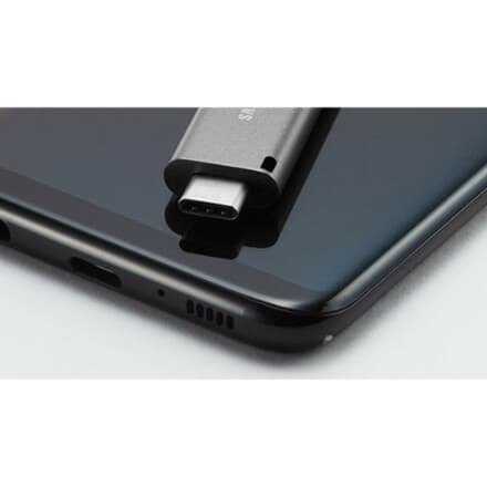 Samsung 256 GB USB Duo Plus flash drive for portable high-capacity storage