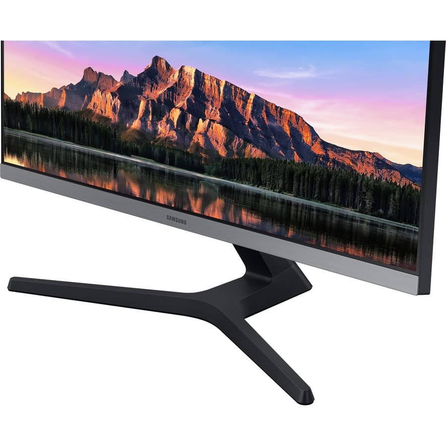Samsung ViewFinity UR55 28-inch 4K UHD IPS HDR monitor on a clean desk