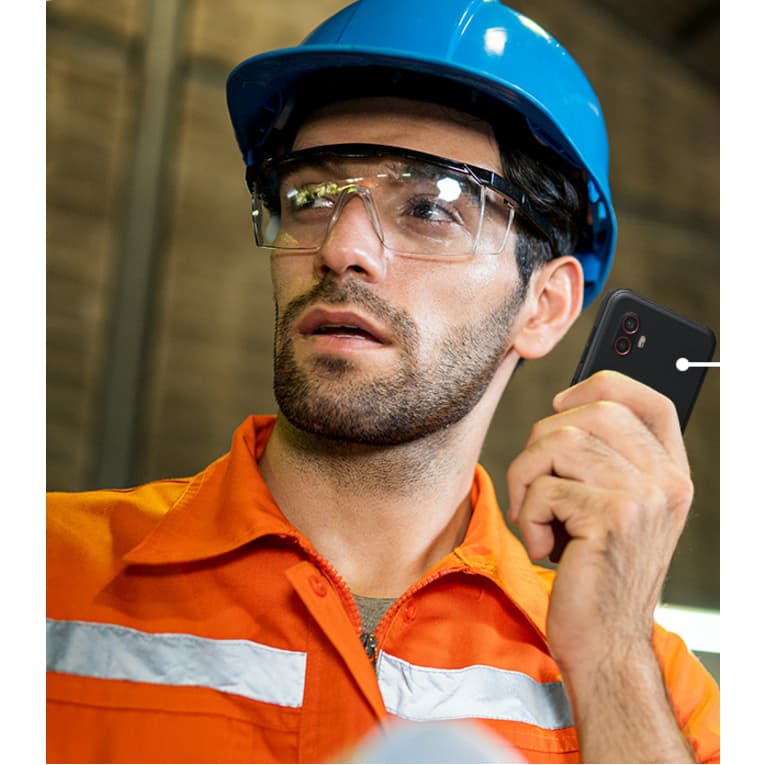 Samsung Galaxy XCover6 Pro rugged smartphone black with 6.6 inch display and 128GB storage