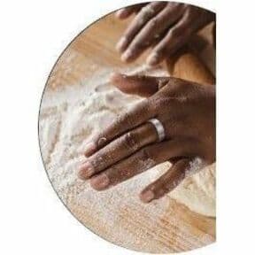 Samsung Galaxy Ring Size 13 in Silver with titanium finish, premium smart ring wearable